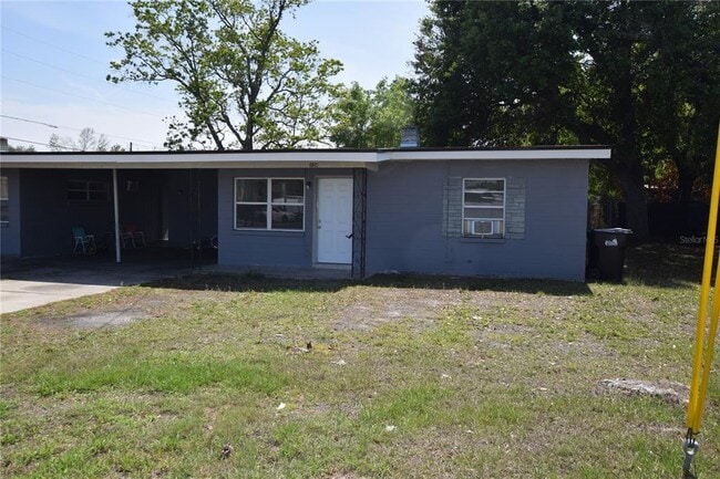 Building Photo - 104 W Lancaster Rd