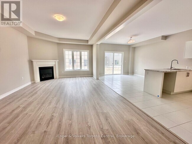 Photo du bâtiment - 209 Clipper Dr