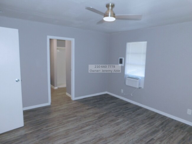 Building Photo - 1105 Clower