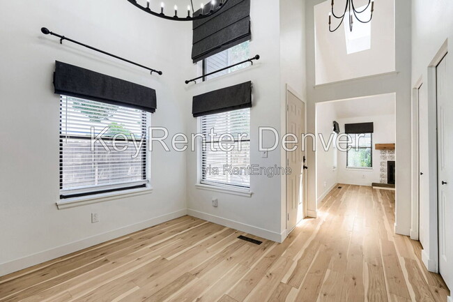 Building Photo - 4603 S Fraser Ct