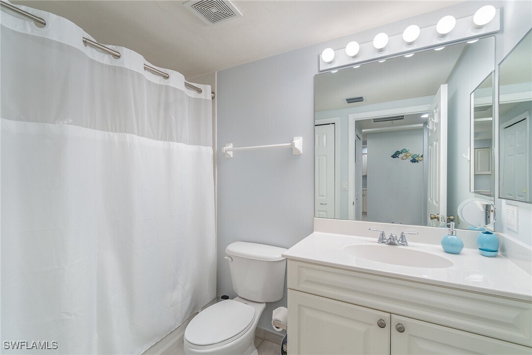 Foto principal - 1781 Four Mile Cove Pkwy