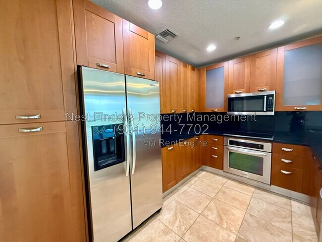 Foto del edificio - 1431 Riverplace Blvd