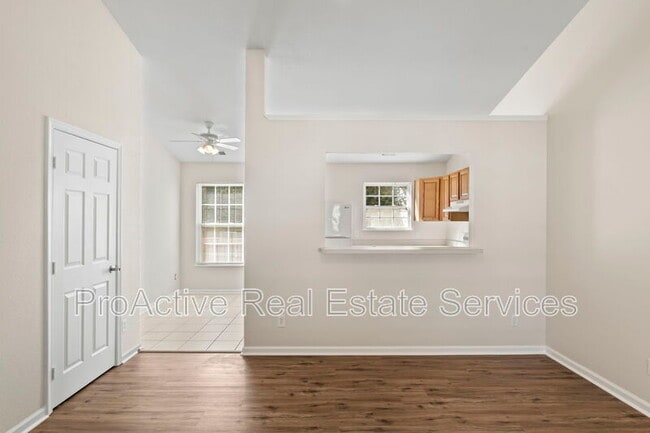 Foto del edificio - 3909 Prominence Pl