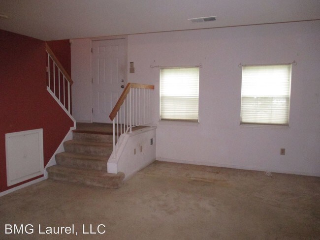 Building Photo - 14614 London Ln