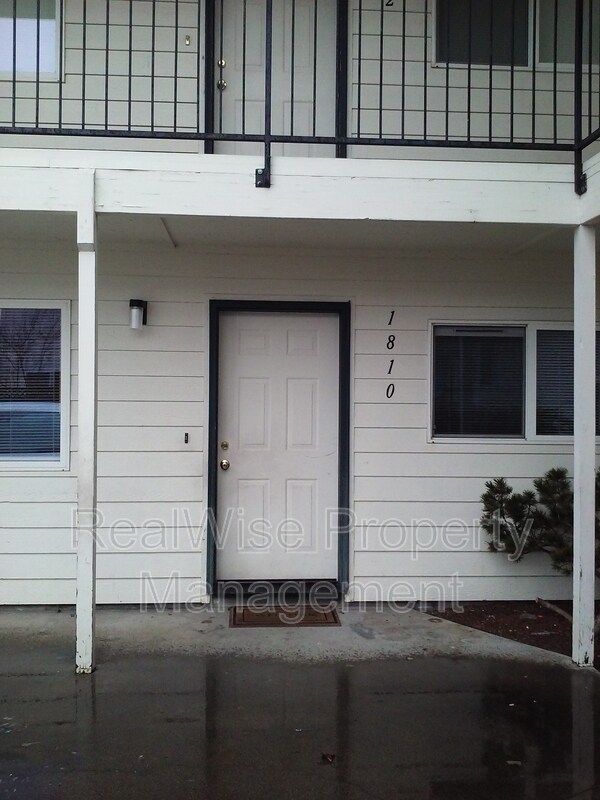 1810 Medart Ln, Grants Pass, OR 97527 Condo for Rent in Grants Pass