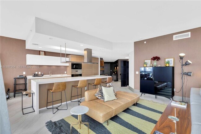 Foto del edificio - 17111 Biscayne Blvd