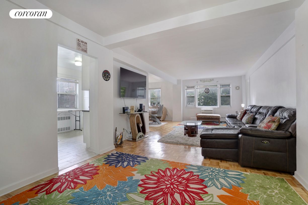 Primary Photo - 16010 89th Ave