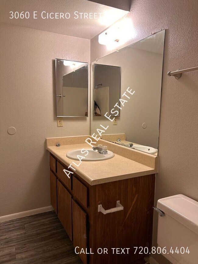Foto del edificio - AVAILABLE NOW!! ONE MONTH FREE!! 2 bed 2 b...