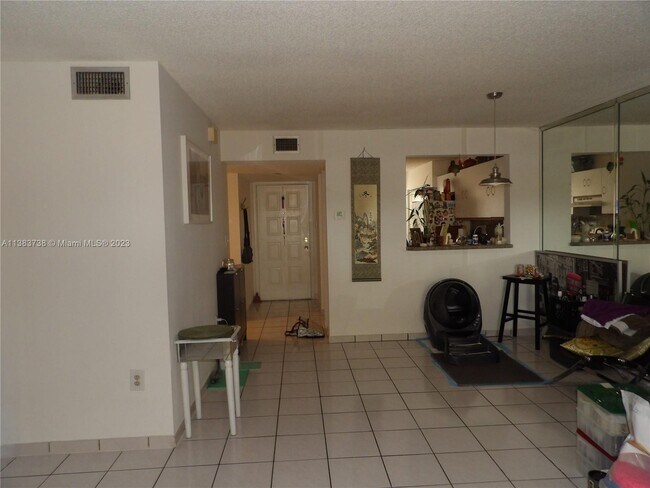 Building Photo - 14260 SW 57th Ln