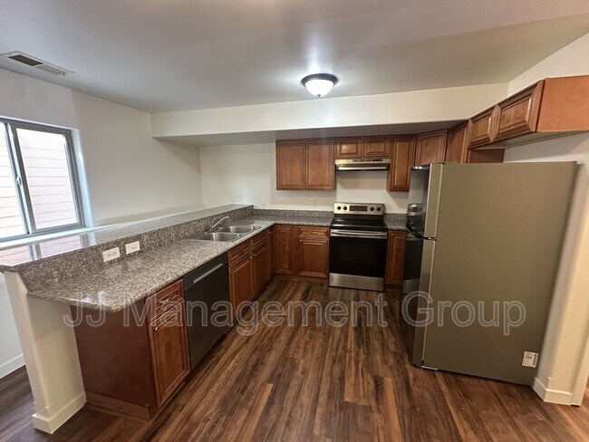 Foto del edificio - 6203 N Astor St
