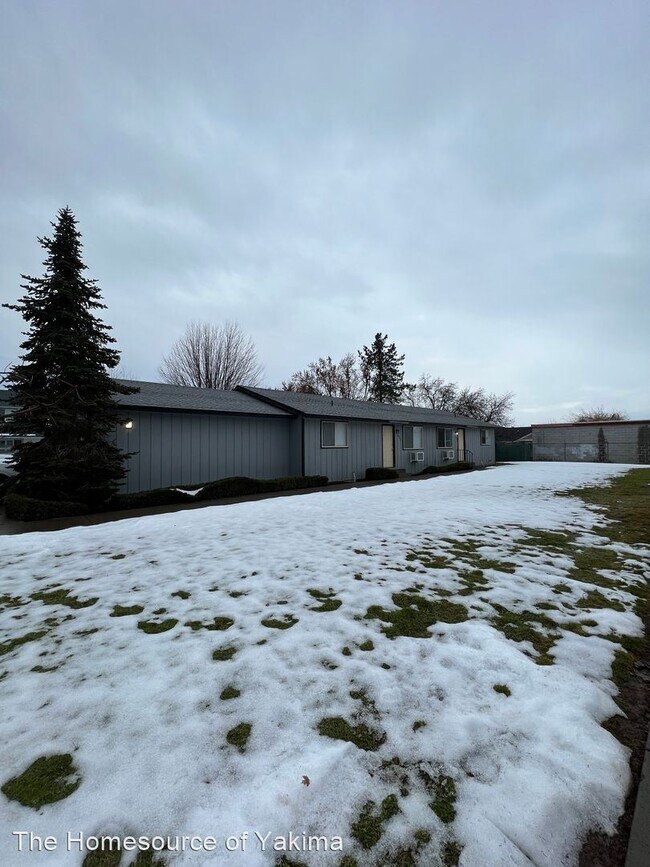 Foto del edificio - 2 br, 1 bath House - 4804 Bonnie Lane
