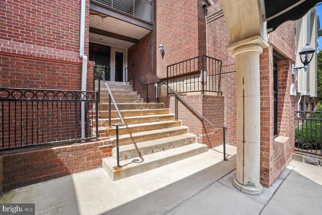 Foto del edificio - 1524 Lincoln Way