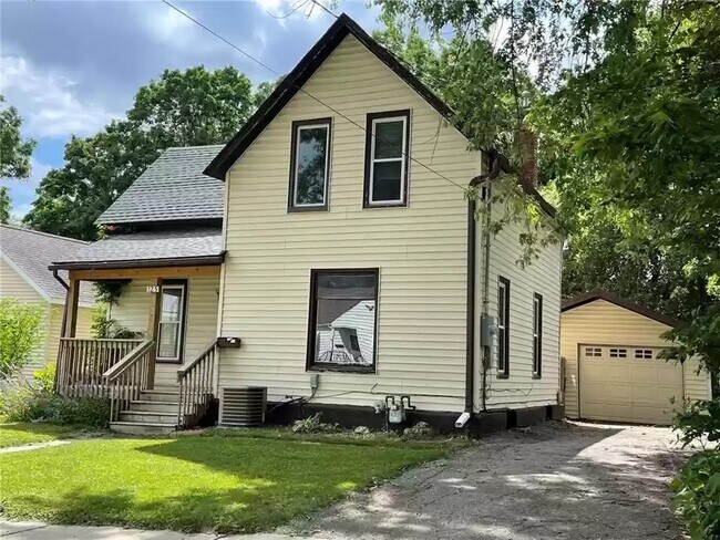 Foto del edificio - 125 10th Ave SE