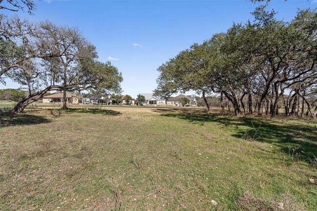 Building Photo - 108 Charming Redbud Ln