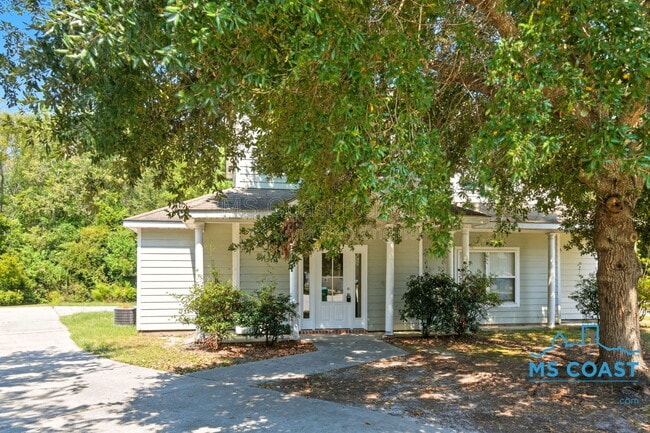 Foto del edificio - 127 Earle Taylor Ln