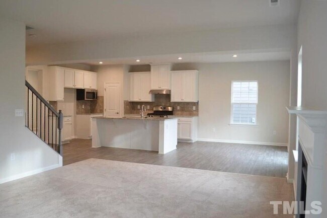 Foto del edificio - 3 Bedroom Single Family House for Rent