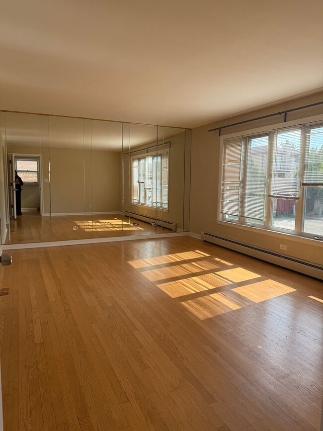 Foto del edificio - 8604 W Carmen Ave