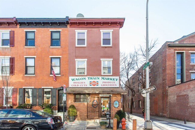 Foto del edificio - 1 br, 1 bath Triplex - 2122 RACE ST Unit 2