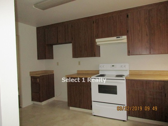 Foto del edificio - Antioch 4 bed 2.5 bath  - SELECT 1 REALTY