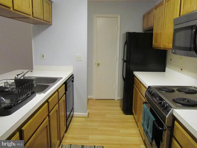 Foto del edificio - 14106 Valleyfield Dr