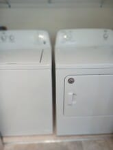 Full size washer and dryer - Noble Court Estates