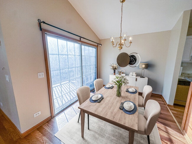 Foto del edificio - 535 Le Parc Cir