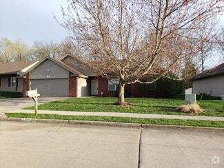 Building Photo - 5102 Sandstone Dr