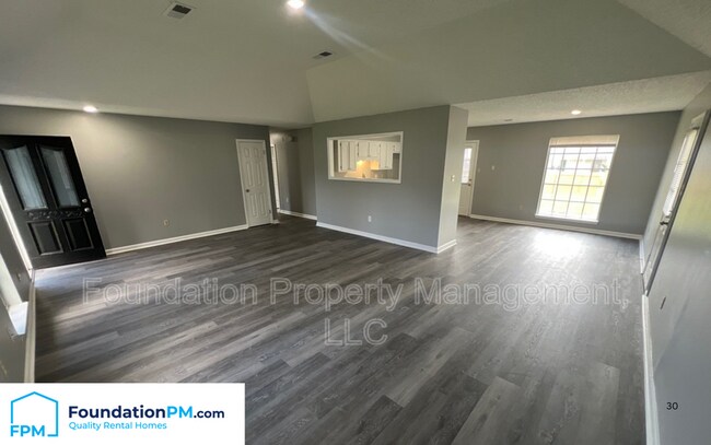 Building Photo - 7083 Gleneagles Dr