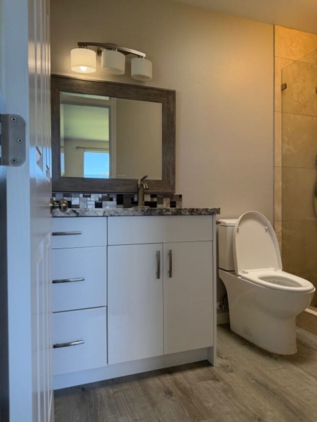 Building Photo - 75 Kaupea St