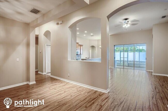 Foto del edificio - 11919 Summer Springs Dr