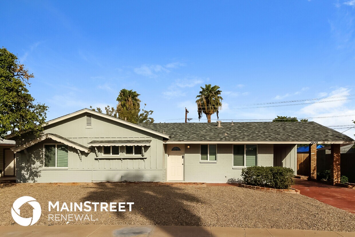Foto principal - 3638 W Luke Ave