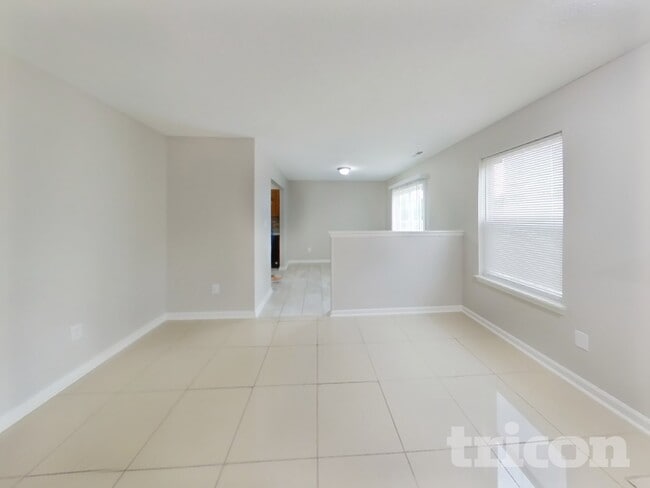 Foto del edificio - 4109 Candy Apple Blvd