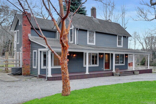 Foto del edificio - 42 Blydenburgh Ln