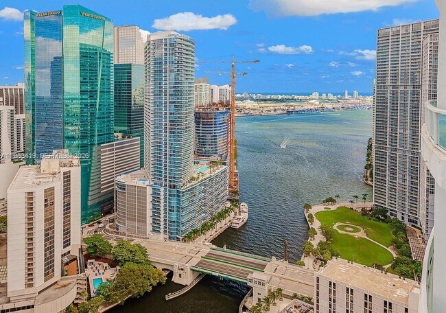Foto del edificio - 41 SE 5th St