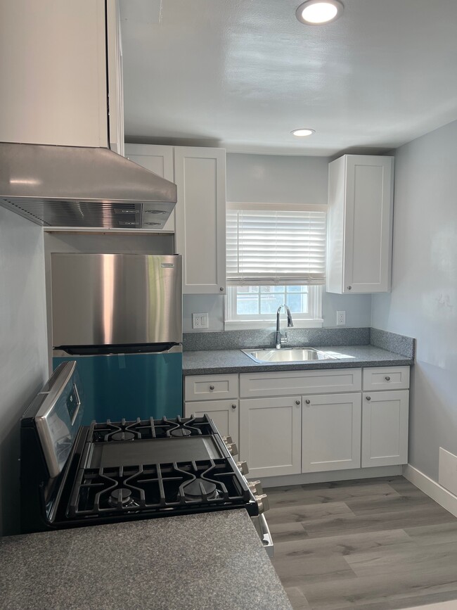 Foto del edificio - 2293 Grand Ave