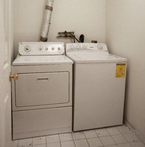 Foto del edificio - 242 E 31st St