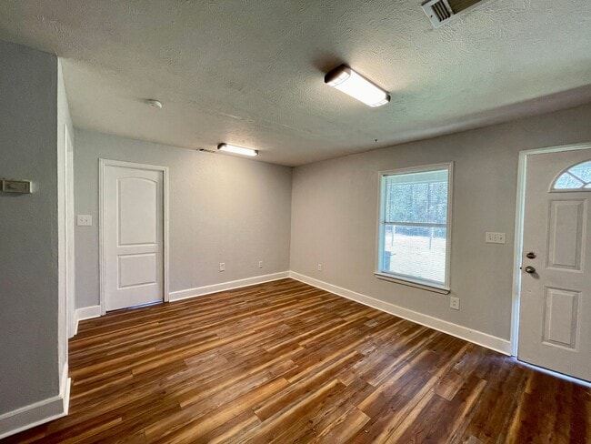 Building Photo - 7507 Grissom Rd