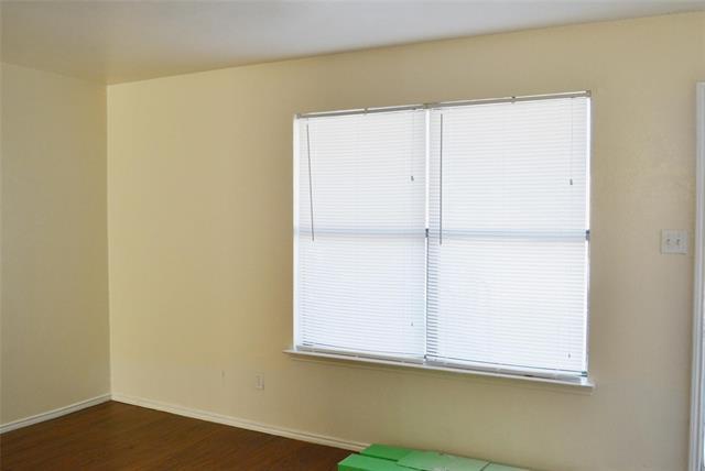 Foto del edificio - 2526 W Prairie St