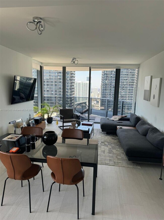 Foto del edificio - 1000 Brickell Plaza