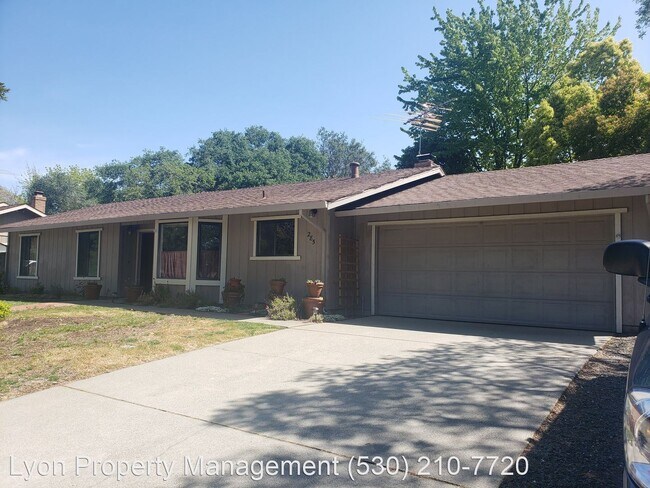 Building Photo - 3 br, 2 bath House - 285 Katherine Way