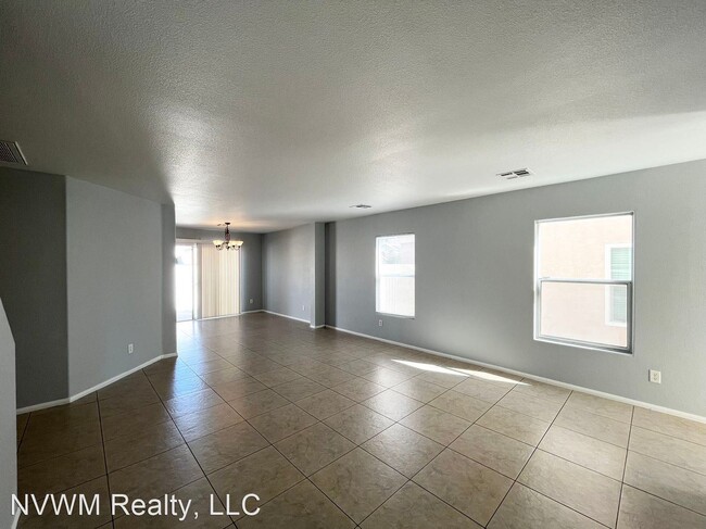 Building Photo - 3 br, 2.5 bath House - 8416 Woodland Prair...