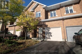 Building Photo - 917 Torovin Private