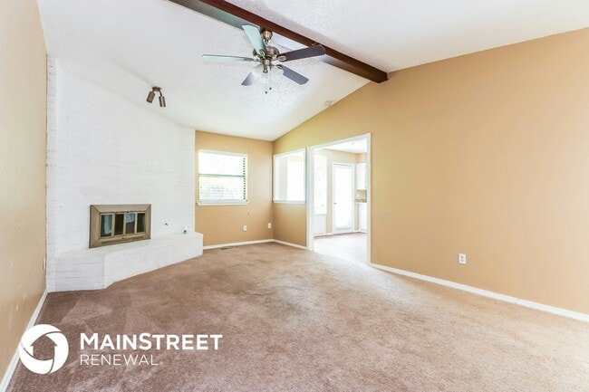 Building Photo - 300 Cherryvale Rd