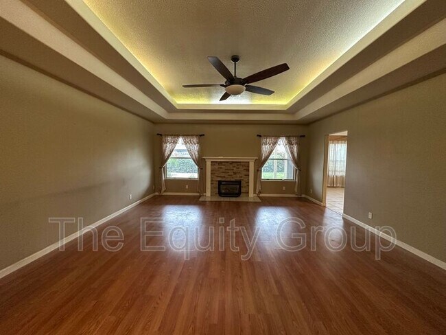 Foto del edificio - 1036 N Palm St