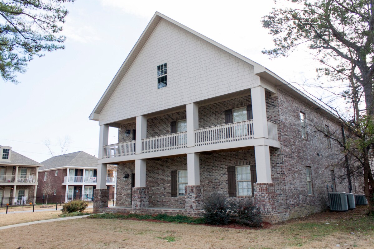 403 Meador Dr, Tuscaloosa, AL 35401 Apartments in Tuscaloosa, AL