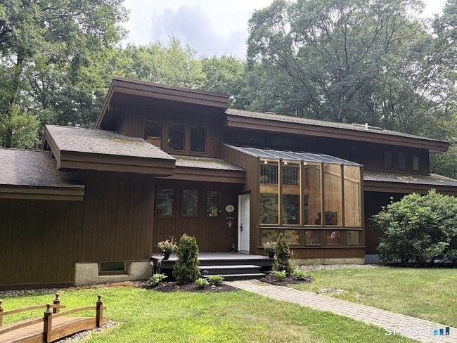 Building Photo - 278 Woodchuck Ln