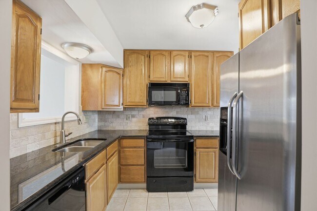Foto del edificio - 106 Spring Ridge Ct