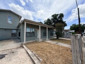 Building Photo - 108 Beatrice Ave