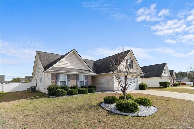 Foto del edificio - 255 Collinwood Dr