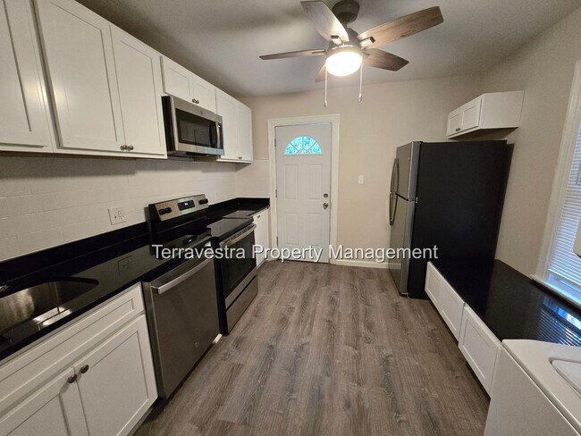 Foto del edificio - 321-323 South 5th Street
